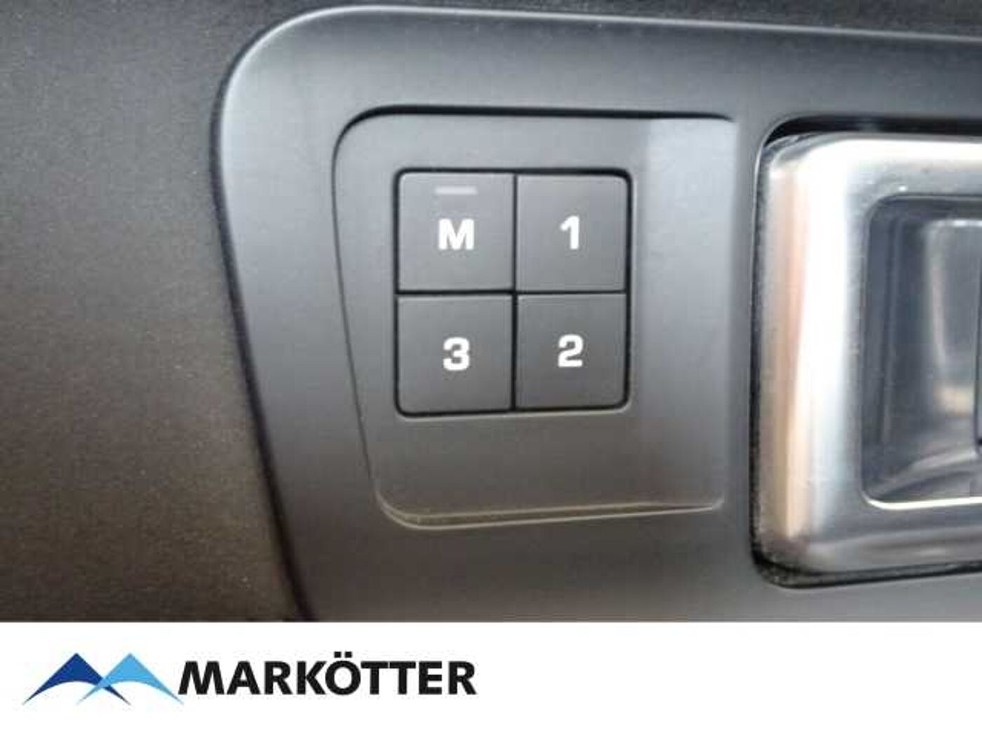 Land Rover  2.0 HSE/Bi-Xenon/PDC/FSHZNG/Keyless