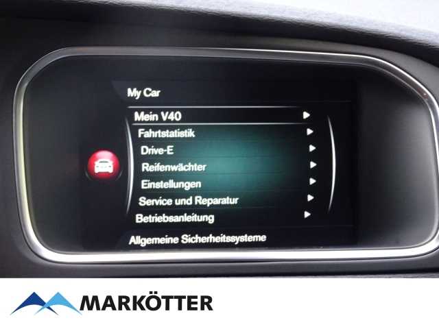 Volvo  Cross Country D2 Momentum/NAVI/PDC/CAM/SHZ