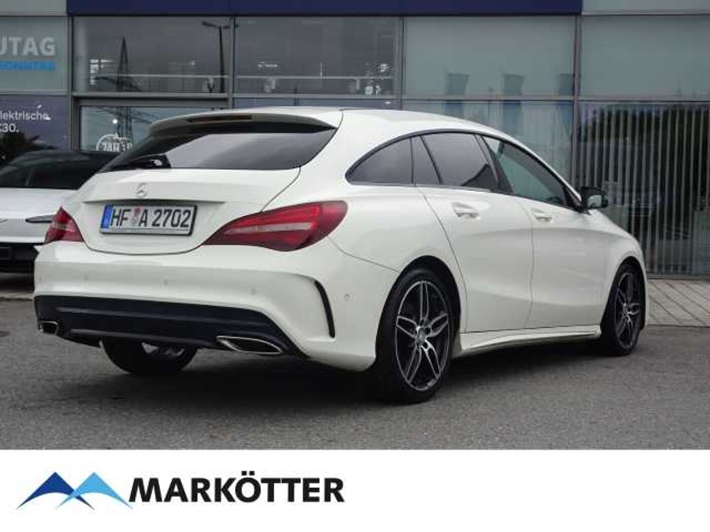 Mercedes-Benz  AMG Line/Night-Paket/SHZ/