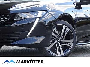 Peugeot  SW GT 1.5 BlueHDi 130/AHK/ Pano/19Zoll/Focal